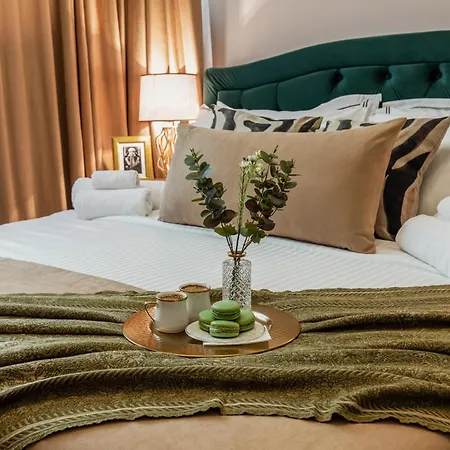 The Great Gatsby Apartment